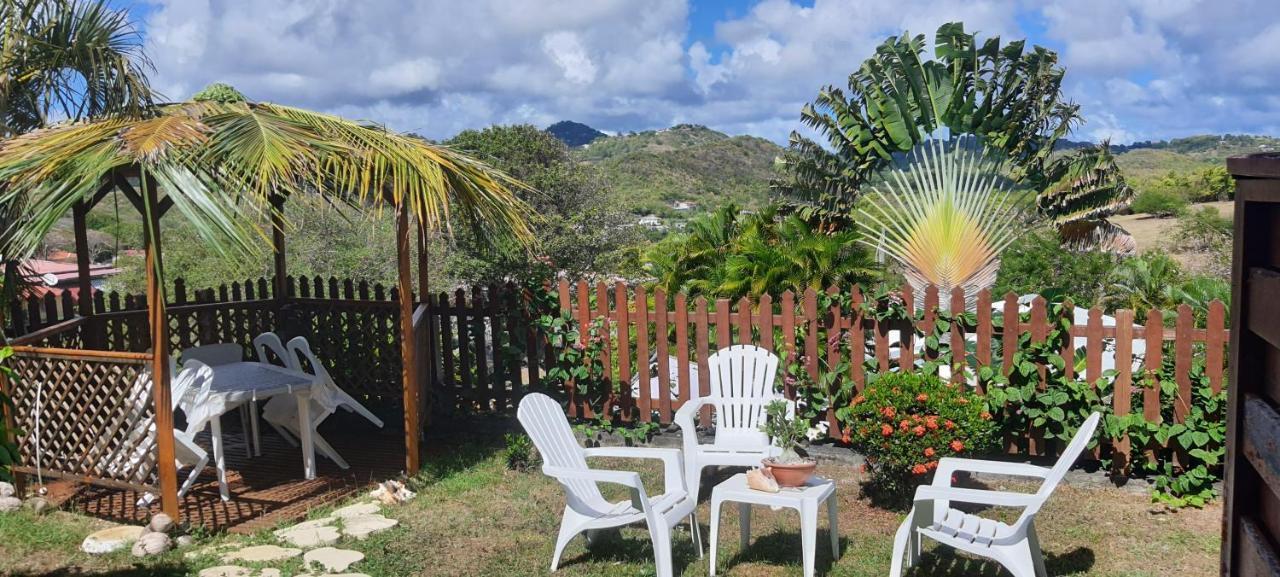 Ferienwohnung Fleur Des Caraibes Sainte-Anne Exterior foto
